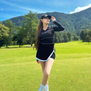 TG-GD-034 | Ladies long sleeve golf dress black V neck mandarin collar with white trim and inverted V-slit